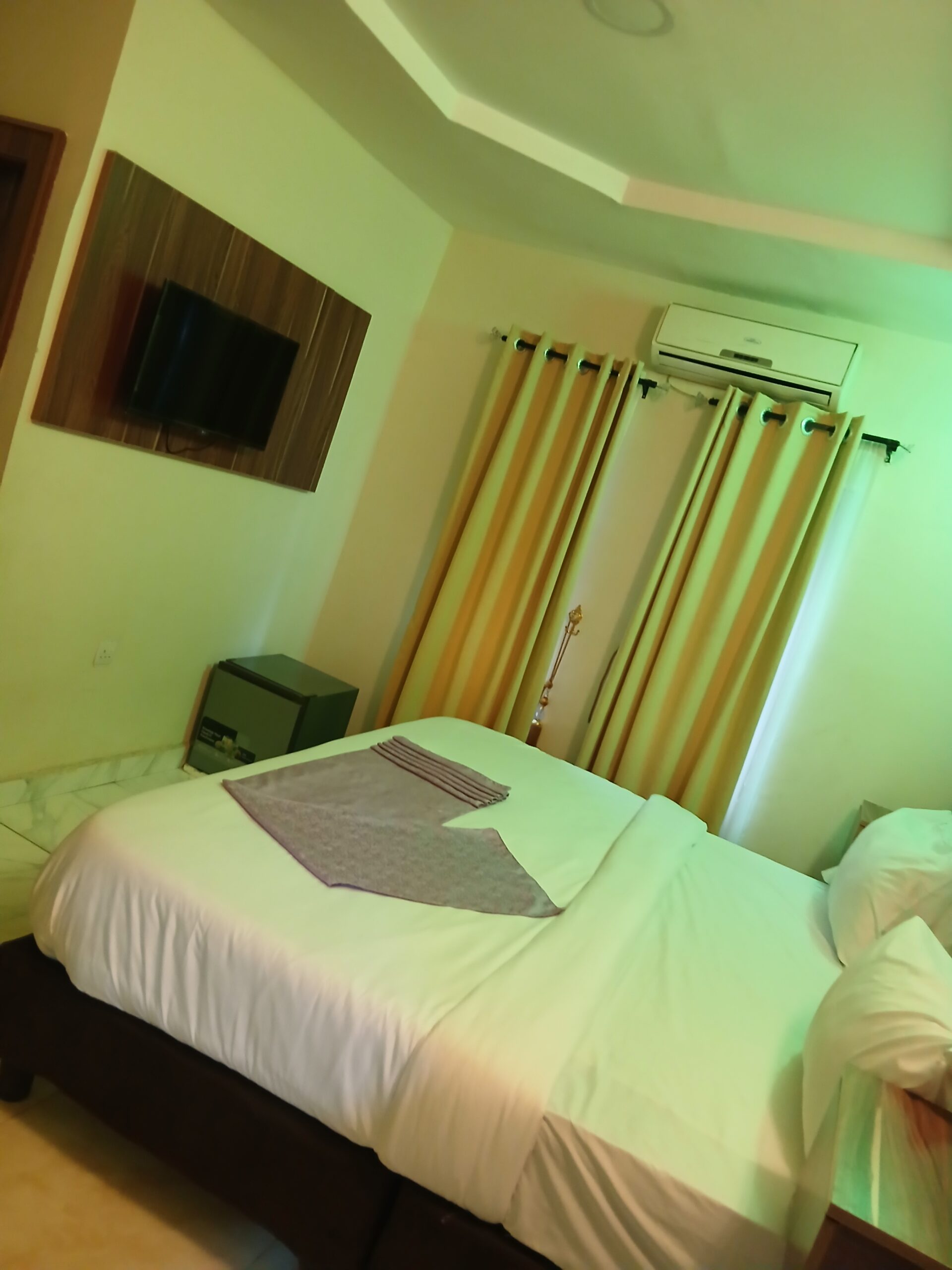 20251002_165711 – Copy